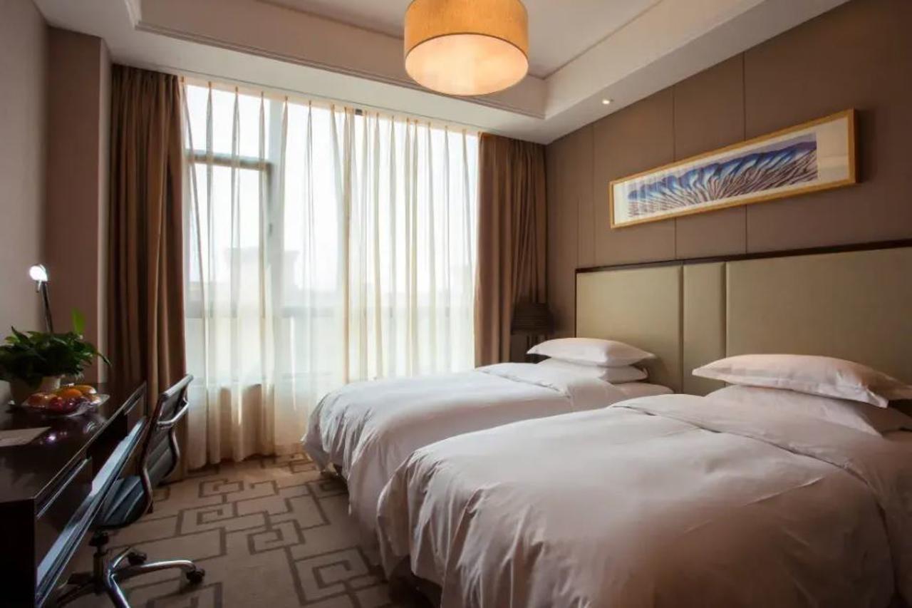 Weihai Guihe Siji Hotel Екстер'єр фото