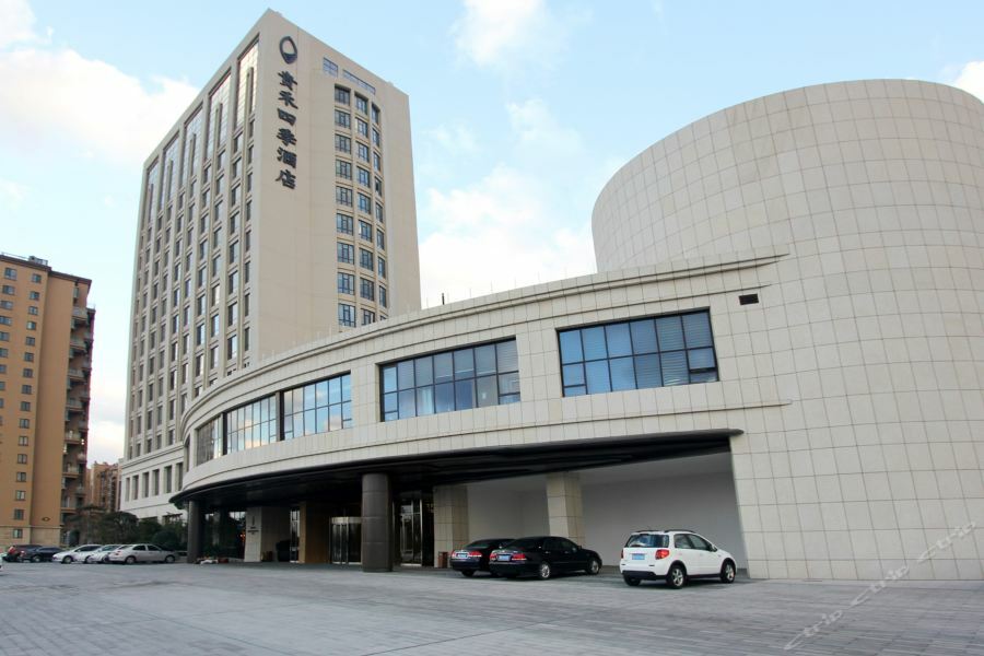 Weihai Guihe Siji Hotel Екстер'єр фото
